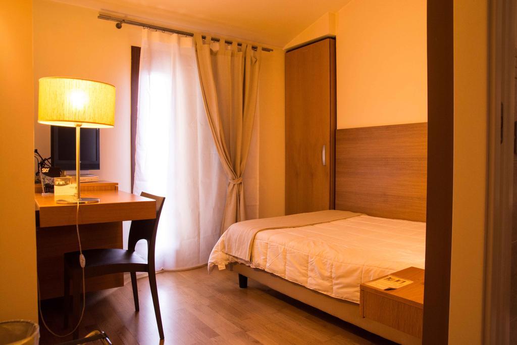 Country House Corte Del Sole Campolungo Rum bild