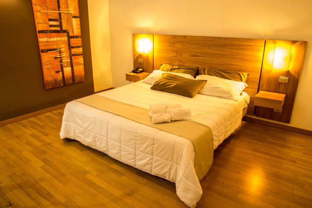 Country House Corte Del Sole Campolungo Rum bild